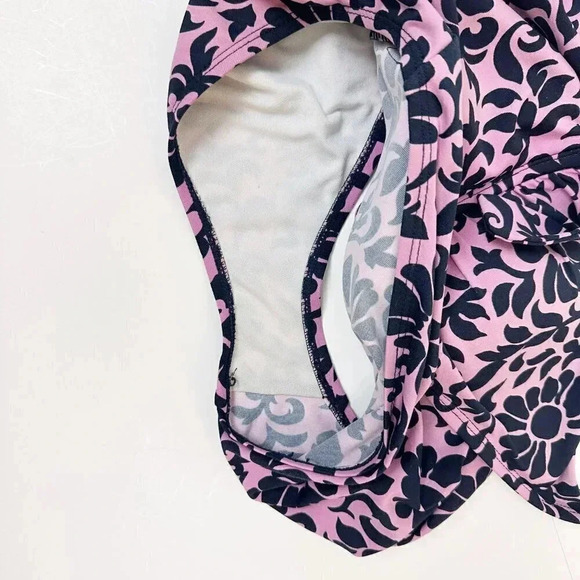 TOMMY BAHAMA One Piece Plunging Keyhole Neck Halter Swimsuit 10 - Picture 7 of 9